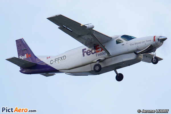 Cessna 208B Super Cargomaster (Federal Express (Morningstar Air Express))