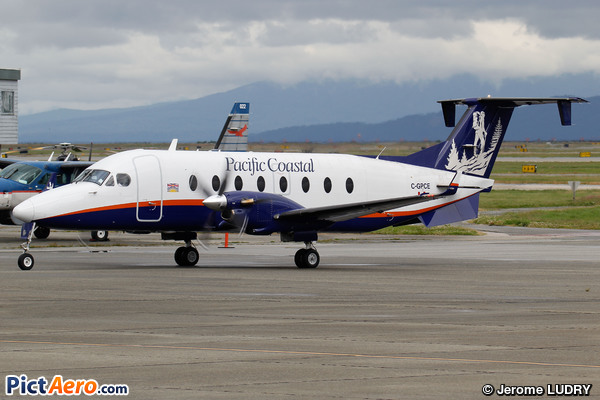 Beech 1900D (Pacific Coastal Airlines)