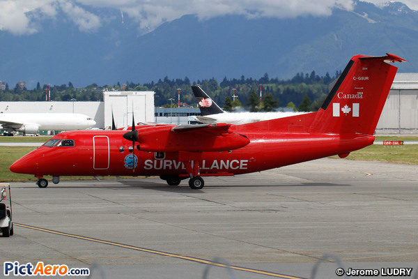 De Havilland Canada DHC-8-102 (Canada - Department of Transport)