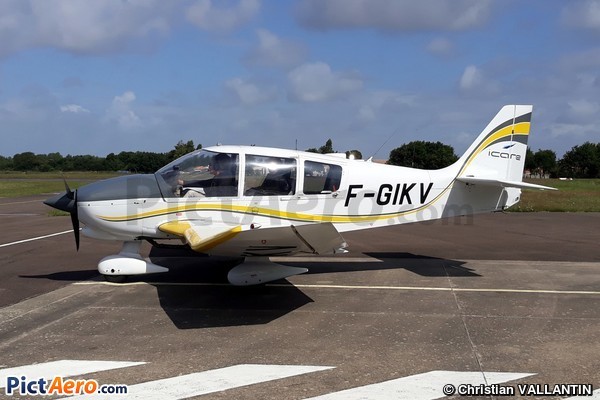 Robin DR 400-180 (Aero Club du Var)