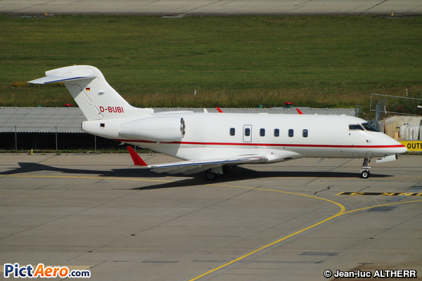 Bombardier BD-100-1A10 Challenger 300 (Windrose Air Jetcharter)