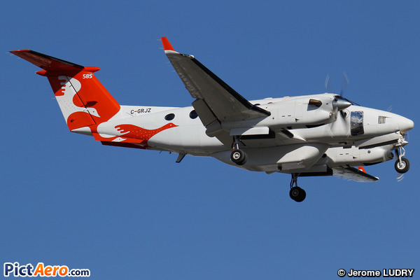 Beech Super King Air 350 (Air Inuit)