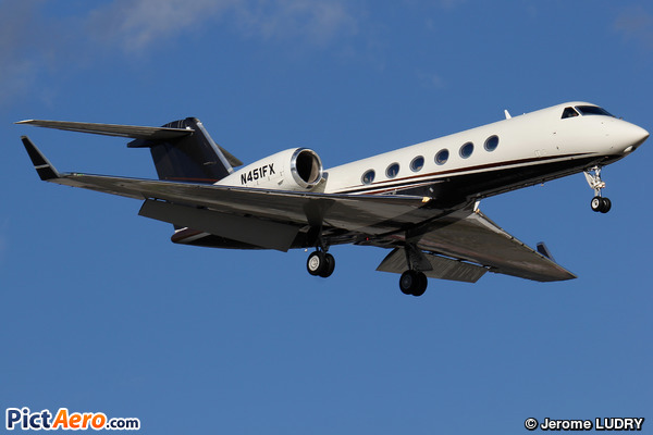 Gulfstream Aerospace G-450 (Flexjet)