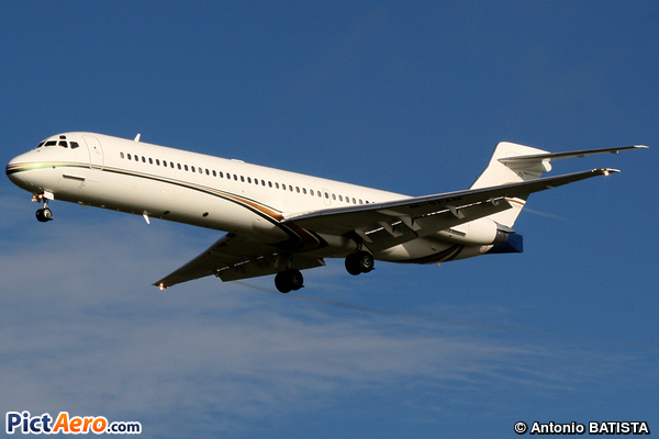 McDonnell Douglas MD-87 (ExecuJet Europe AG)