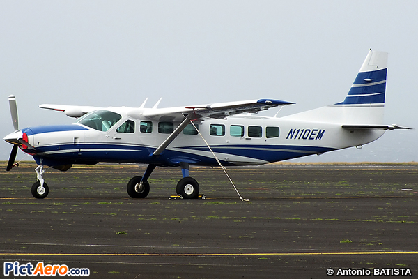 Cessna 208B Grand Caravan (Wells Fargo Bank Northwest)