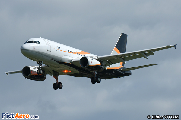 Airbus A319-133X/CJ (System Capital Management Aruba)