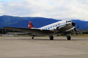 Douglas DC-3C (N431HM)