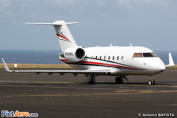 Canadair CL-600-2B16 Challenger 601-3A (Hawker 723 Holdings Inc.)