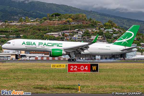 Boeing 757-223(PCF) (Asia Pacific Airlines)