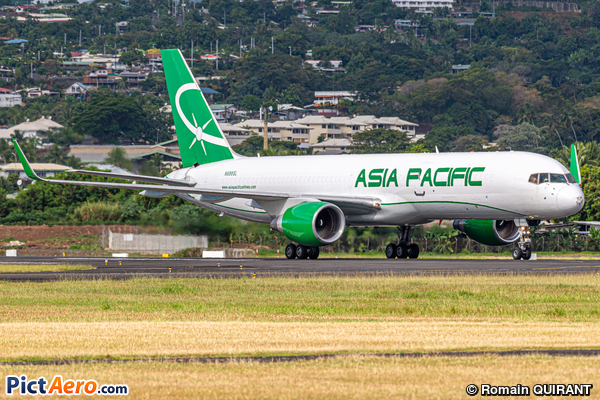 Boeing 757-223(PCF) (Asia Pacific Airlines)