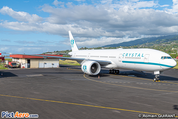 Boeing 777-29M/LR (Crystal Luxury Air)