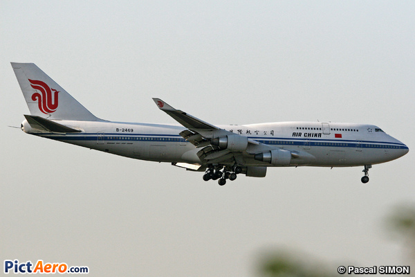Boeing 747-4J6M (Air China)