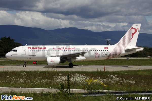Airbus A320-214 (Tunisair)