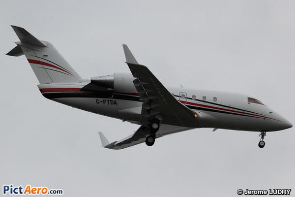 Bombardier CL-600-2B16 Challenger 601 (Chartright Air Inc.)