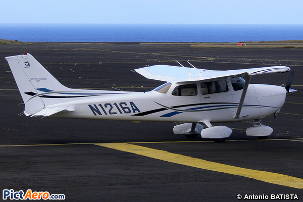 Cessna 172S Skyhawk (American King Air Ferries Inc)