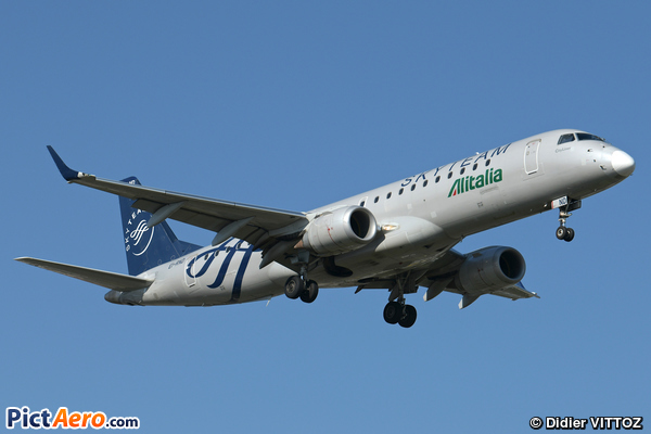 Embraer ERJ-190-100STD 190STD  (Alitalia Cityliner)