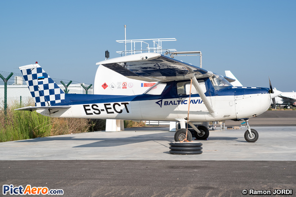 Cessna 150L (Baltic Avia)