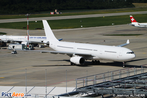 Airbus A330-343 (Merced Capital)