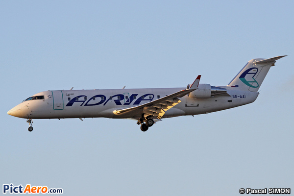 Bombardier CRJ-200LR (Adria Airways)