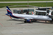 Airbus A321-211/WL (VP-BKZ)