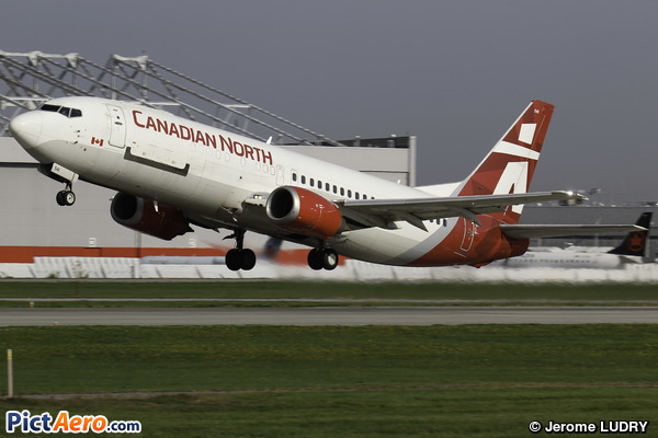 Boeing 737-406(C) (Canadian North)
