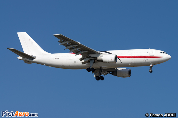 Airbus A300B4-203F (Easy Charter)