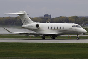 Bombardier BD-100-1A10 Challenger 350 (N884CL)