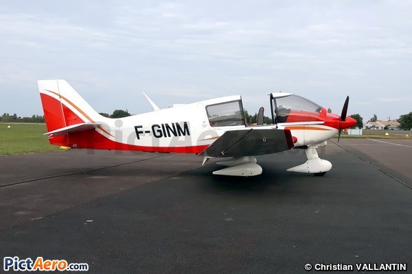Robin DR 400-180 (Aéroclub de la Côte d'Emeraude - Dinard)