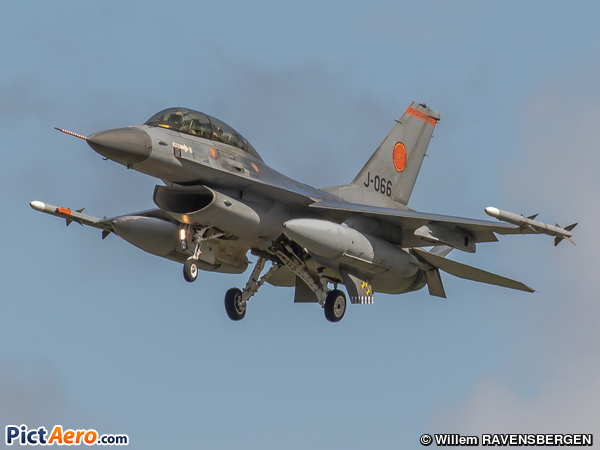 General Dynamics F-16BM Fighting Falcon (Netherlands - Royal Air Force)