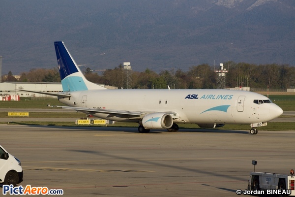 Boeing 737-490F (ASL Airlines Belgium)