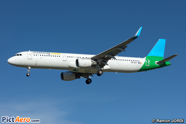 Airbus A321-211/WL (Vueling Airlines)