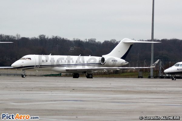 Bombardier BD-700-1A10 Global 6000 (Sora Travel Services, New York NY)