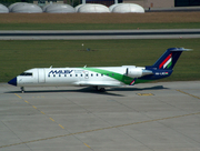 Canadair CL-600-2B19 Regional Jet CRJ-200ER (HA-LND)