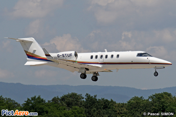 Learjet 40 (Air Partner Private Jets Ltd, Westerham)