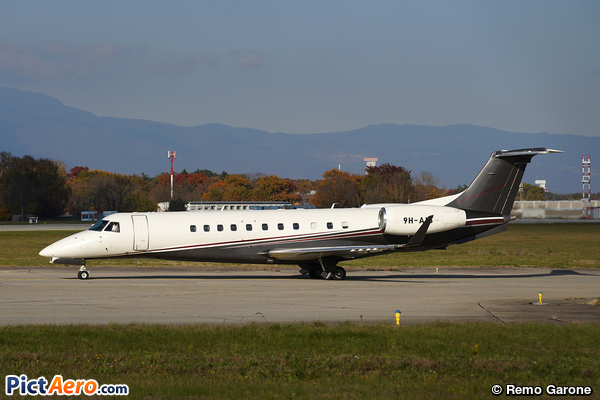 Embraer ERJ-135BJ Legacy 600 (Privé / Private)