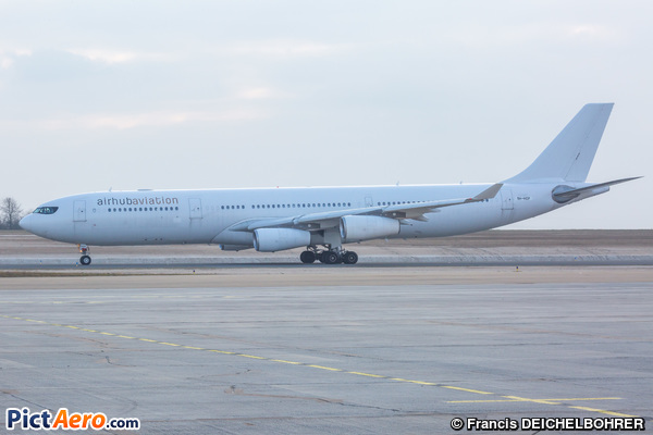 Airbus A340-313 (Airhub Airlines)
