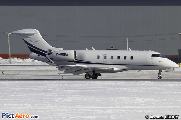 Bombardier BD-100-1A10 Challenger 300 (Skyservice Business Aviation)