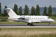 Bombardier CL-600-2B16 Challenger 604 (HB-JEM)