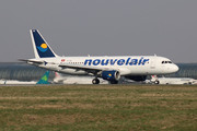 Airbus A320-214 (TS-INH)