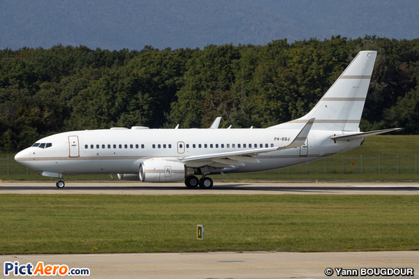 Boeing 737-7AV/BBJ (Carre Aviation)