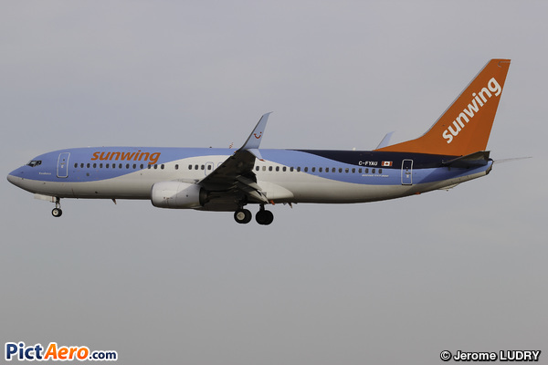 Boeing 737-8K5/WL (Sunwing Airlines)