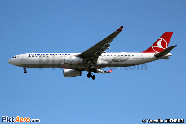 Airbus A330-343 (Turkish Airlines)