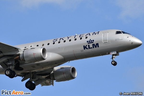 Embraer ERJ-190-100STD 190STD  (KLM Cityhopper)