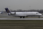 Bombardier CRJ-200LR (N457AW)