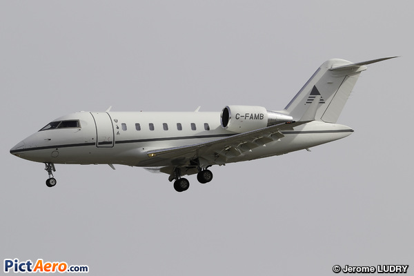 Canadair CL600-2B16 Challenger 650 (Skyservice Business Aviation)