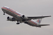 Boeing 767-323/ER (N376AN)