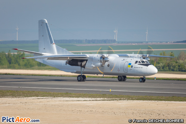 Antonov An-26B-100 Curl (Constanta Airlines)