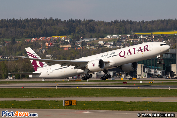 Boeing 777-367/ER (Qatar Airways)