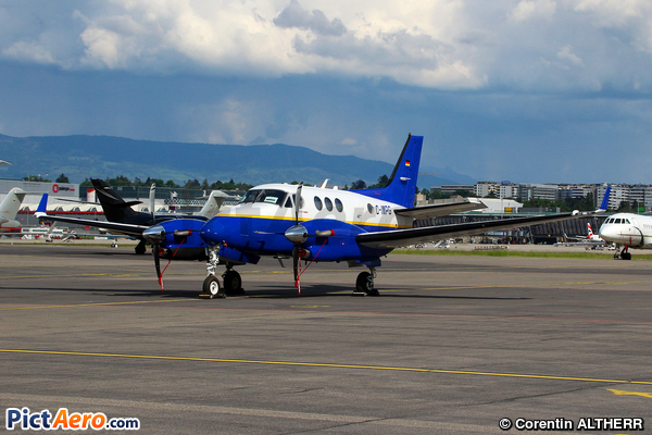 Beech C90GTi King Air  (Private / Privé)