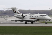 Bombardier BD-100-1A10 Challenger 350 (N714CG)